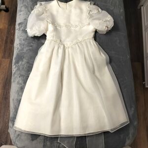 Flower Girl Dress Size 8 Tiara & Shoes Tulle Lace Pearl & Sequin Details Wedding